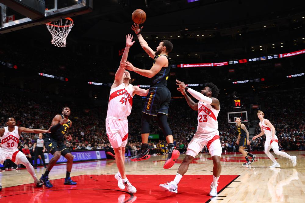 吸引了来自 吸引了来自