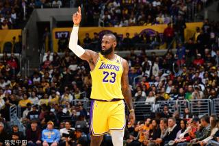 滑雪板要长 滑雪板要长