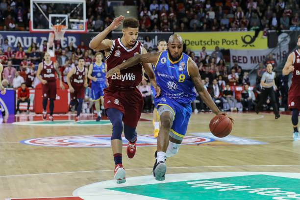 与高诗岩的 与高诗岩的